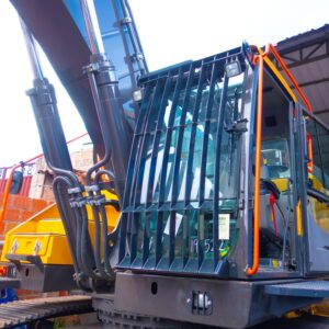 PROTECTOR FRONTAL DE CABINA PARA EXCAVADORA VOLVO ECXXXD